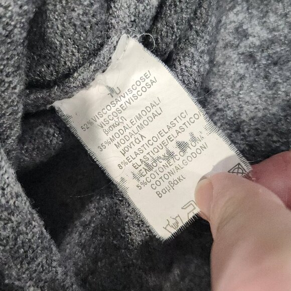 Designer Vivian Shyu Gray Long Sweater  Lot D - Picture 7 of 9
